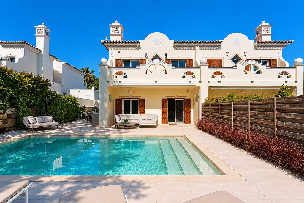 Image of Pinheiros Altos, Algarve