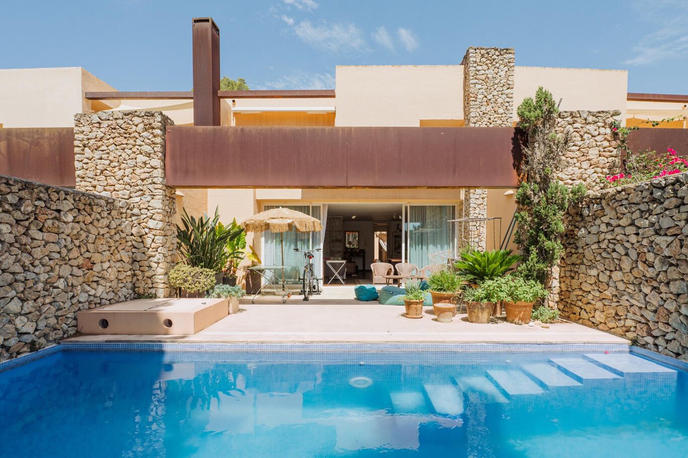 Image of Roca Llisa, Santa Eulalia del Río, Ibiza, Illes Balears