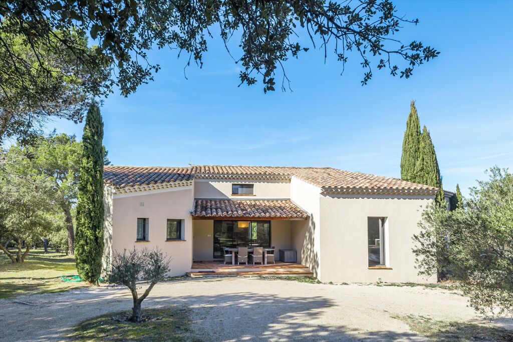 Image of Venasque, Vaucluse, Provence-Alpes-Côte d'Azur