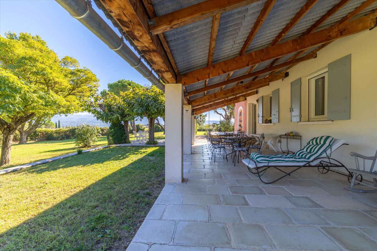 house for sale in Gargas, Vaucluse, Provence-Alpes-Côte d'Azur ...