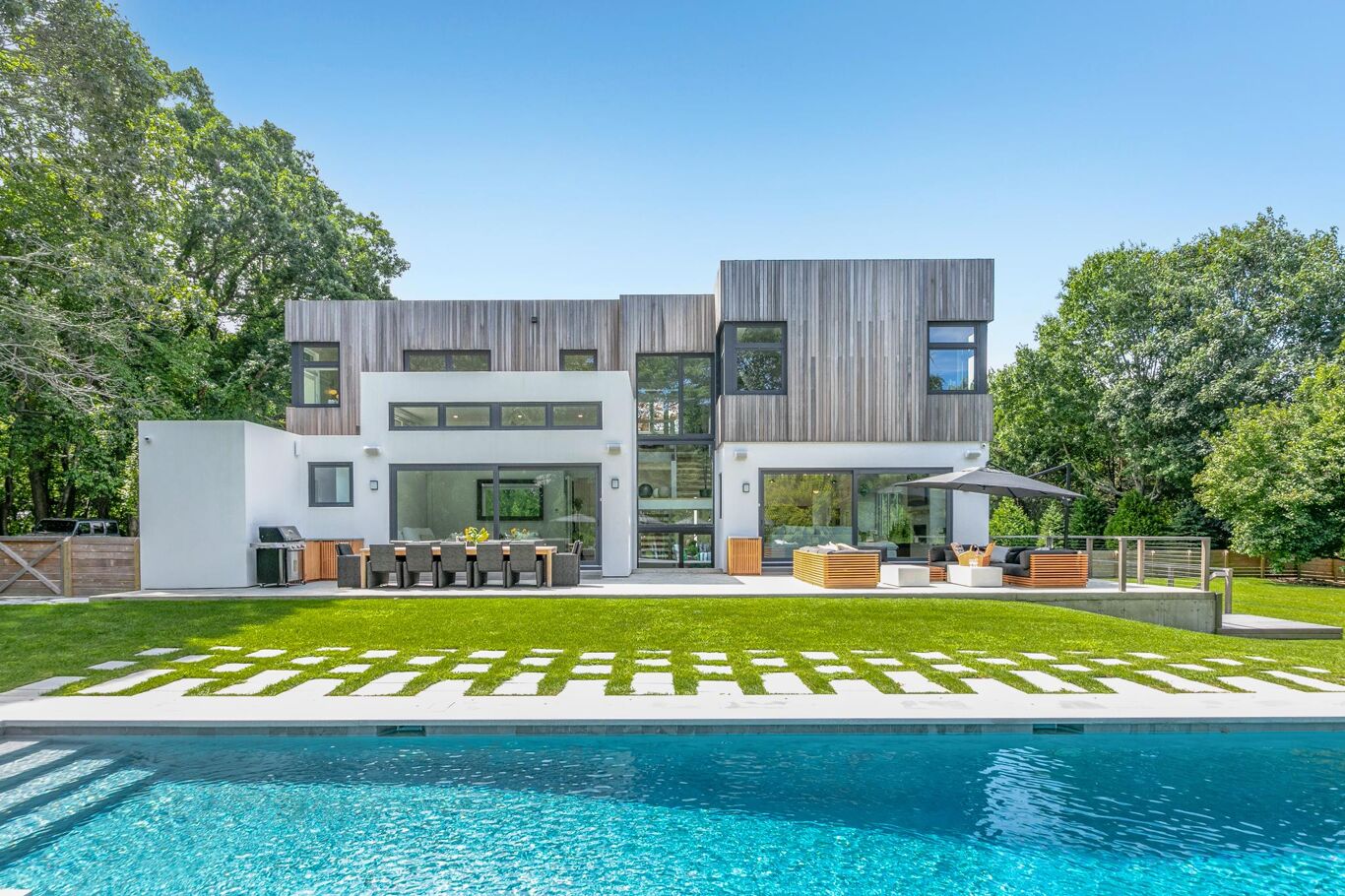 Image of 164 Cedar Street, East Hampton, New York