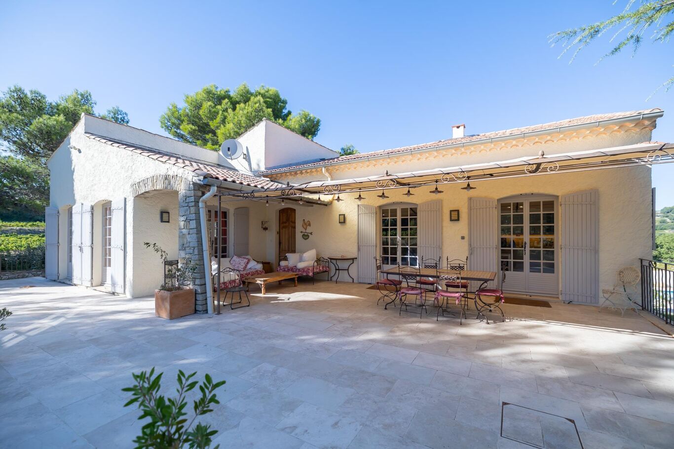 Image of Roaix, Vaucluse, Provence-Alpes-Côte d'Azur