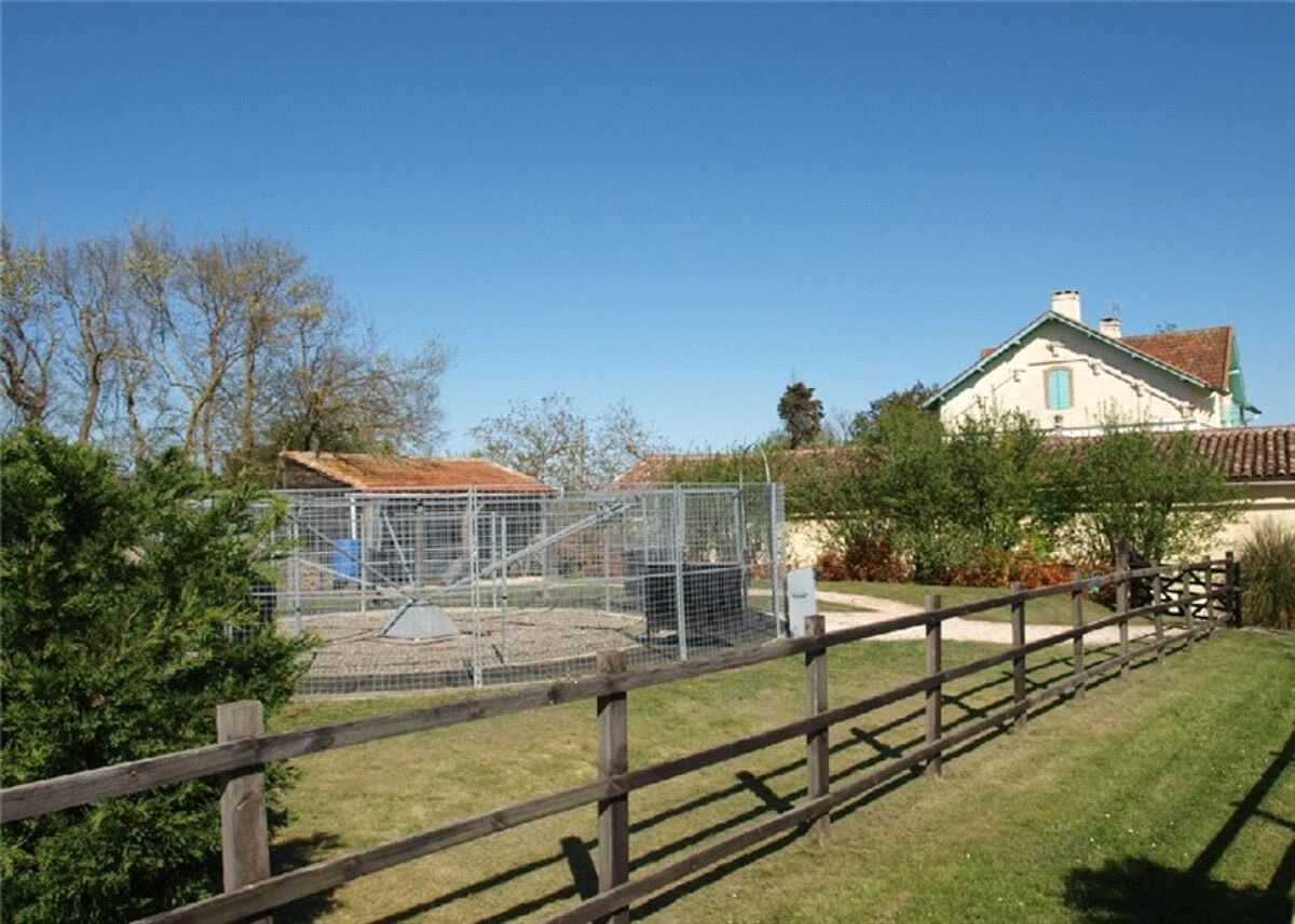 house for sale in IP 1033 Samatan, Gascony RSI110350 Knight Frank