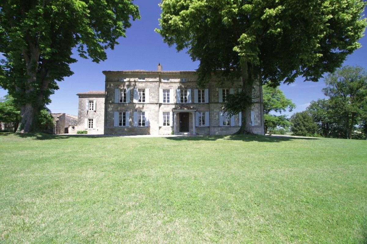 chateau for sale in Near Eymet, Lot Et Garonne, Dordogne Valley, South