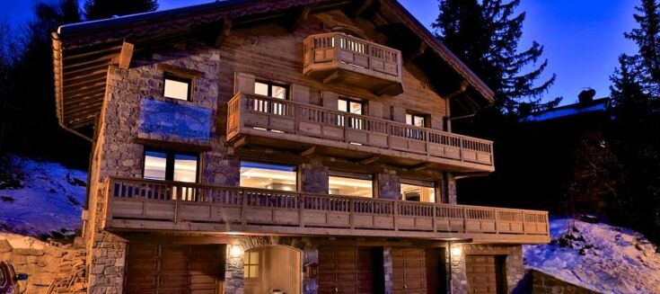 Picture of 7 bedroom chalet for sale.