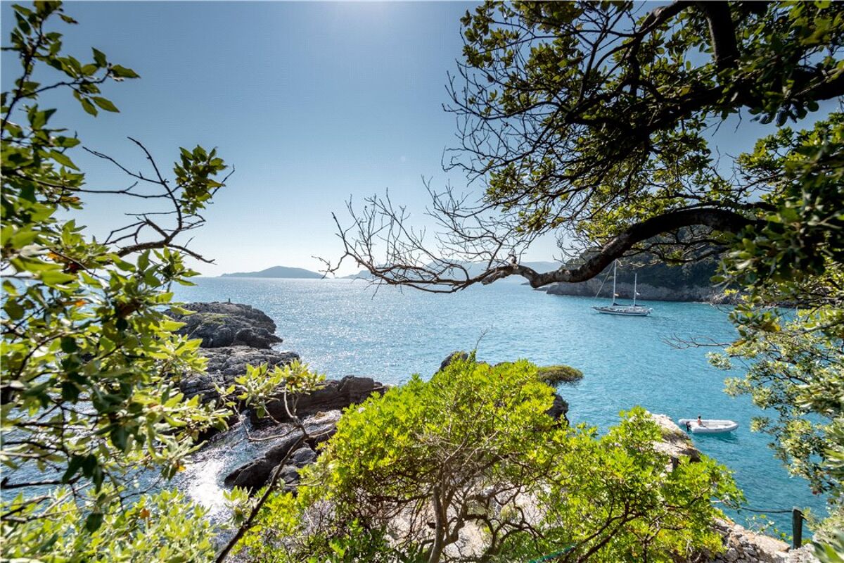 apartment for sale in Tellaro, La Spezia, Liguria RSI180642 Knight