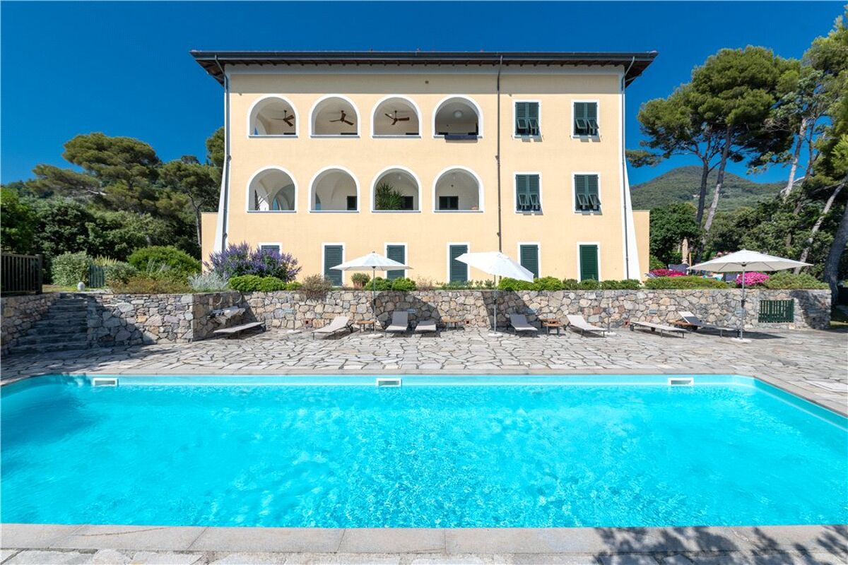 apartment for sale in Tellaro, La Spezia, Liguria RSI180642 Knight