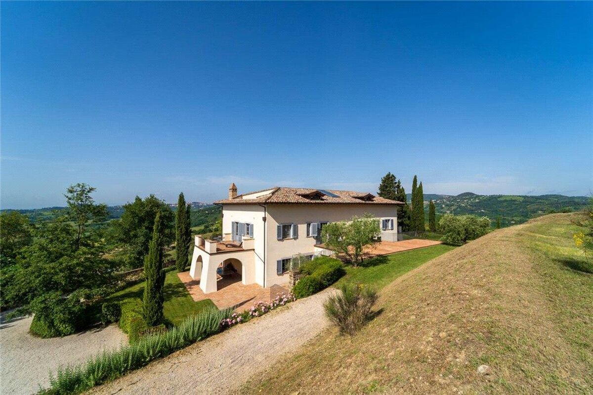 villa for sale in Perugia, Umbria RSI190670 Knight Frank