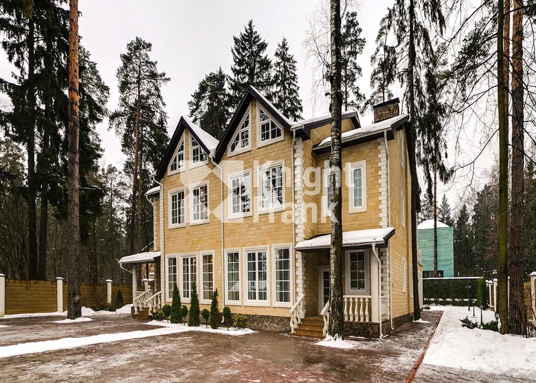 Купить Дом Мичуринец 3