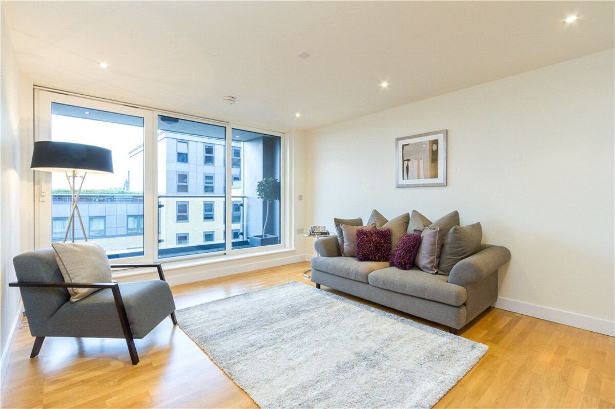 flat for sale in Courtyard House, Imperial Wharf, Lensbury Avenue