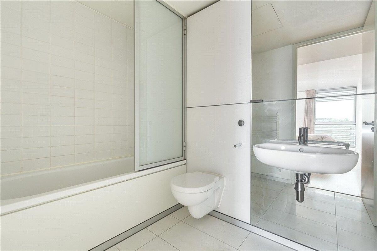 flat for sale in Albion Riverside Building, 8 Hester Road, Battersea
