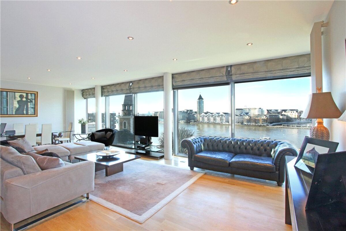 flat for sale in Montevetro, 100 Battersea Church Road, London, SW11