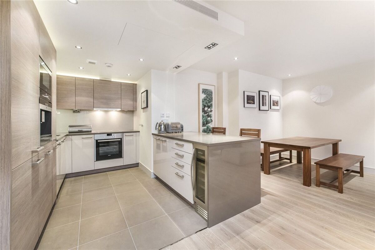 flat for sale in Compass House, Chelsea Creek, 5 Park Street, London