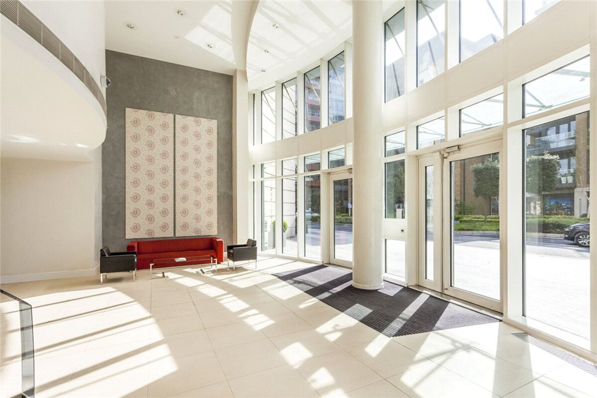 flat for sale in Kingfisher House, Battersea Reach, Juniper Drive