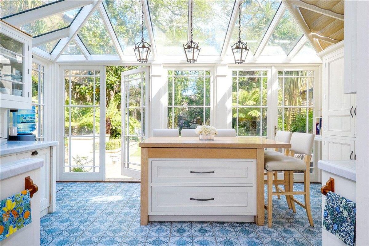 house for sale in Lower Mall, Hammersmith, London, W6 RVR180058