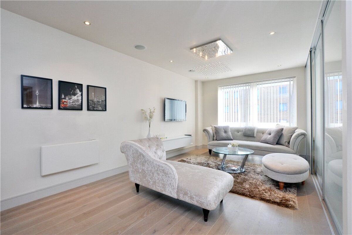 flat for sale in Compass House, 5 Park Street, London, SW6 RVR180135