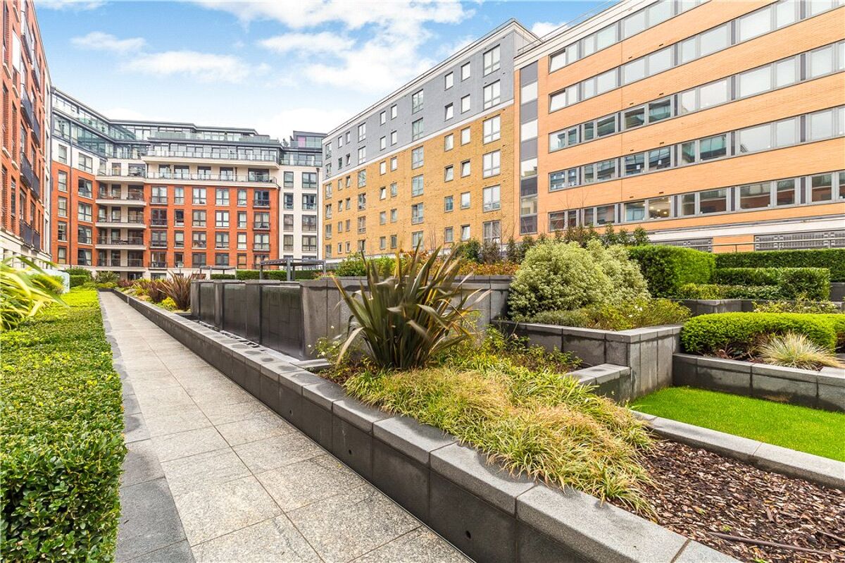 flat for sale in Compass House, 5 Park Street, London, SW6 RVR180135