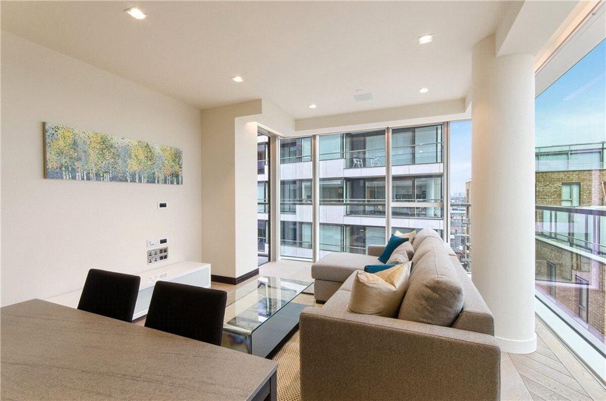 flat for sale in Balmoral House, Earls Way, London, SE1 SBK012166849