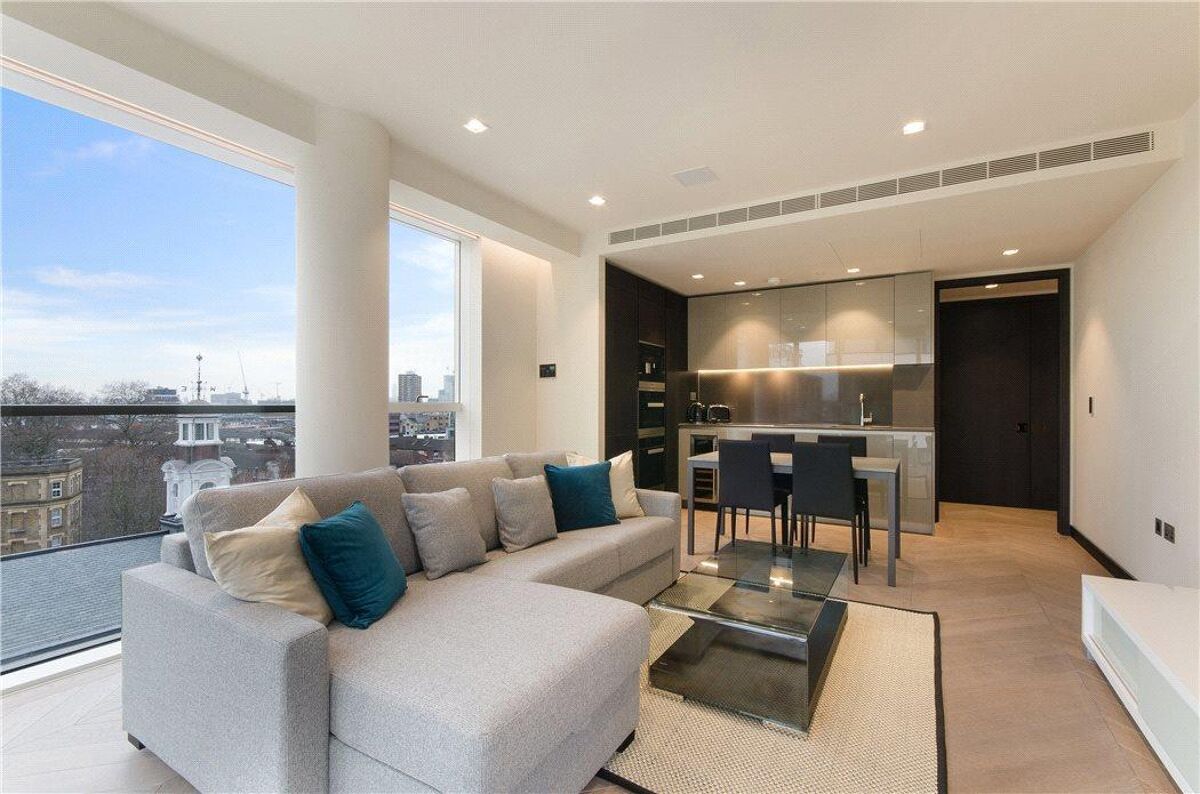 flat for sale in Balmoral House, Earls Way, London, SE1 SBK012166849