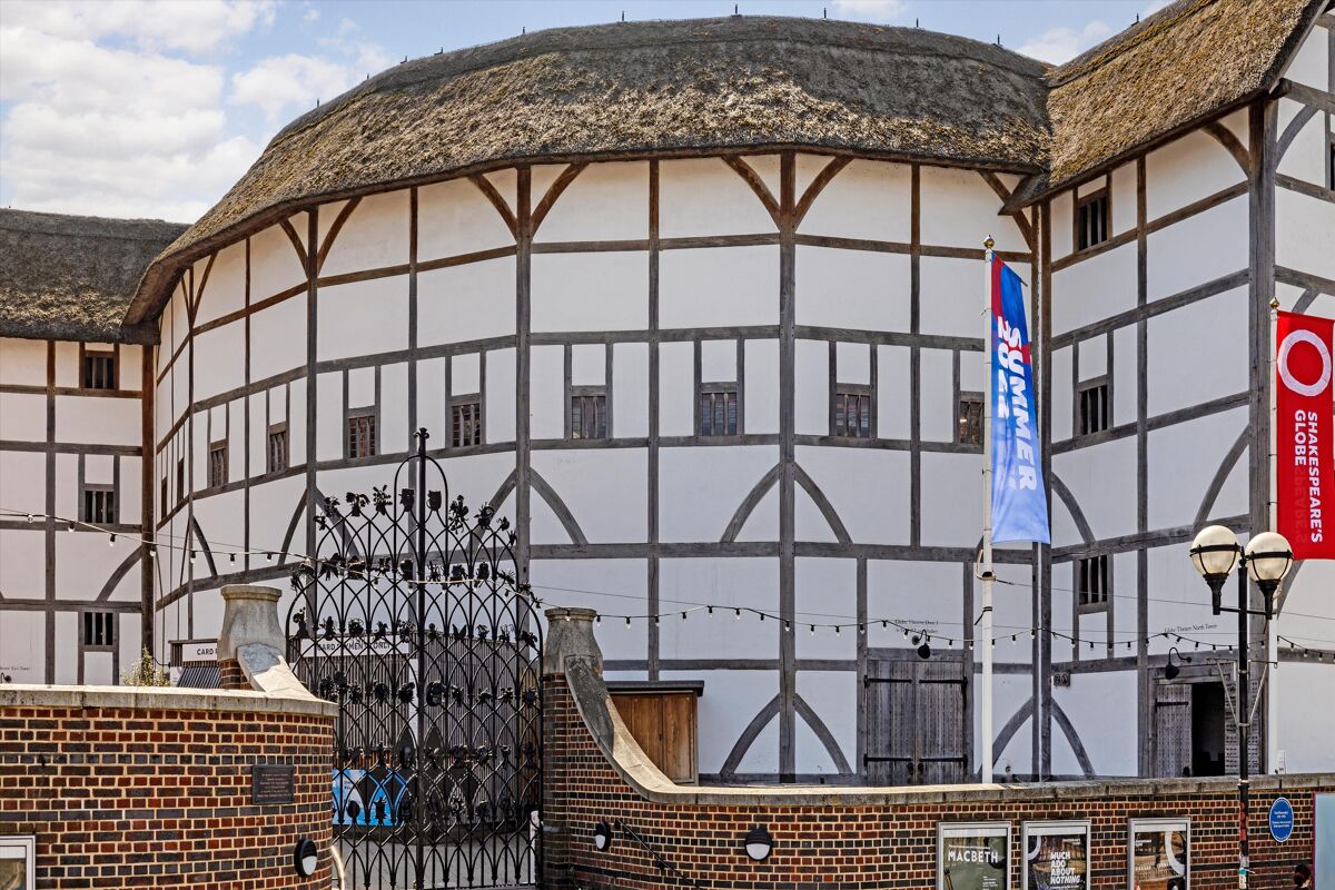 flat for sale in New Globe Walk, London, SE1 SBK012232319 Knight Frank