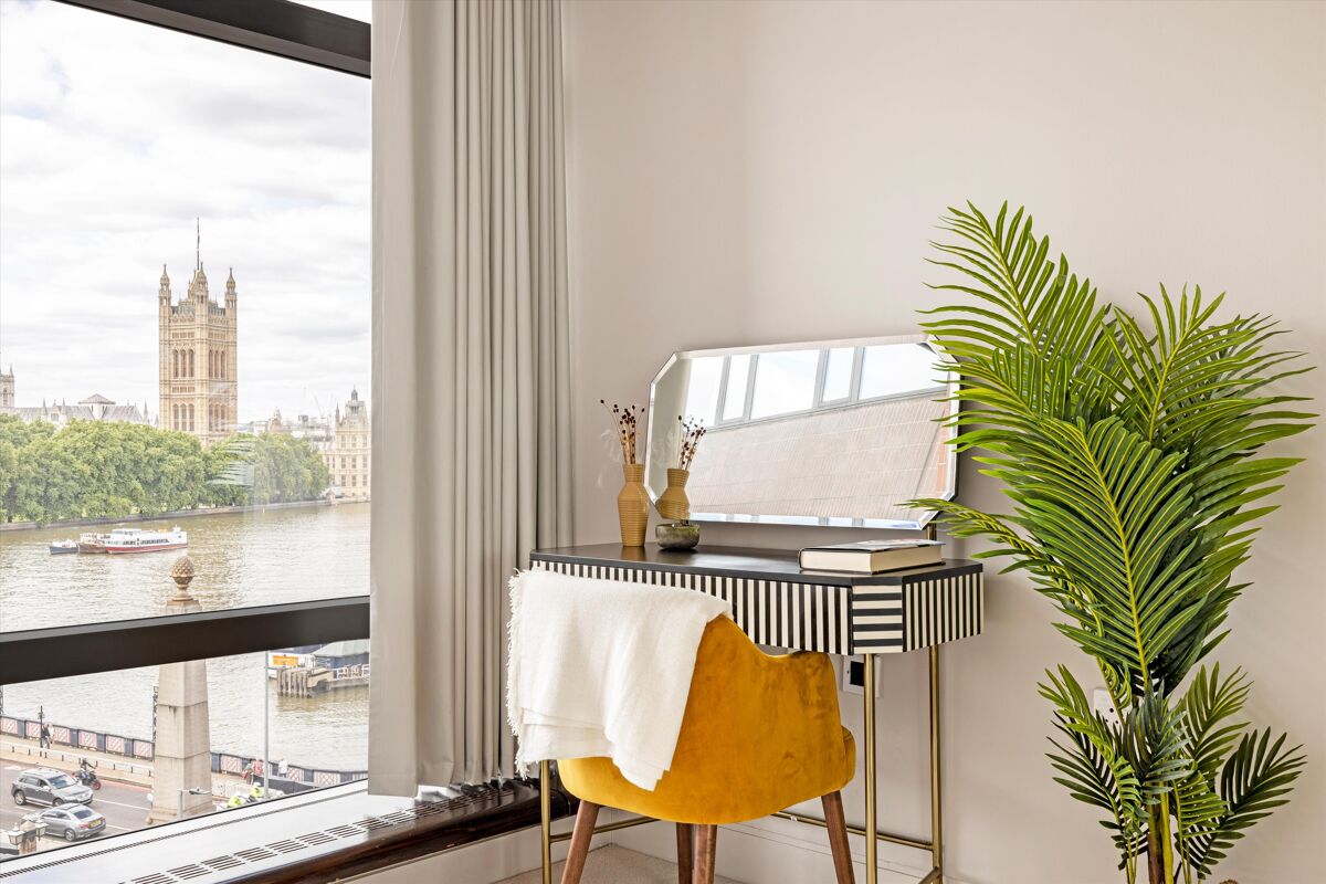 flat for sale in Albert Embankment, London, SE1 SBK012244539 Knight