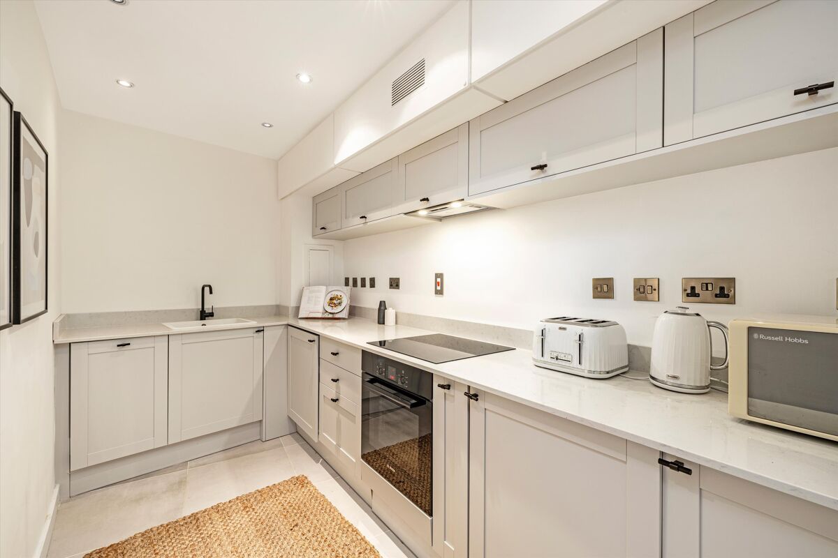 flat for sale in Albert Embankment, London, SE1 SBK012244539 Knight