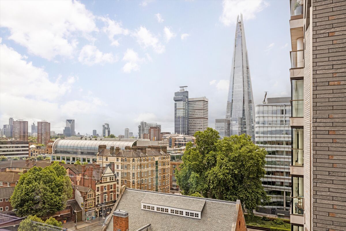 flat for sale in Balmoral House, Earls Way, London, SE1 SBK012258545