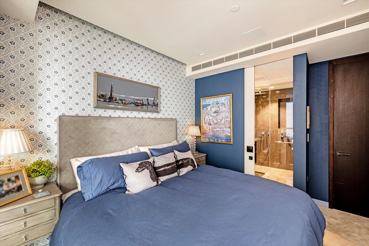 flat for sale in Balmoral House, Earls Way, London, SE1 SBK012258545