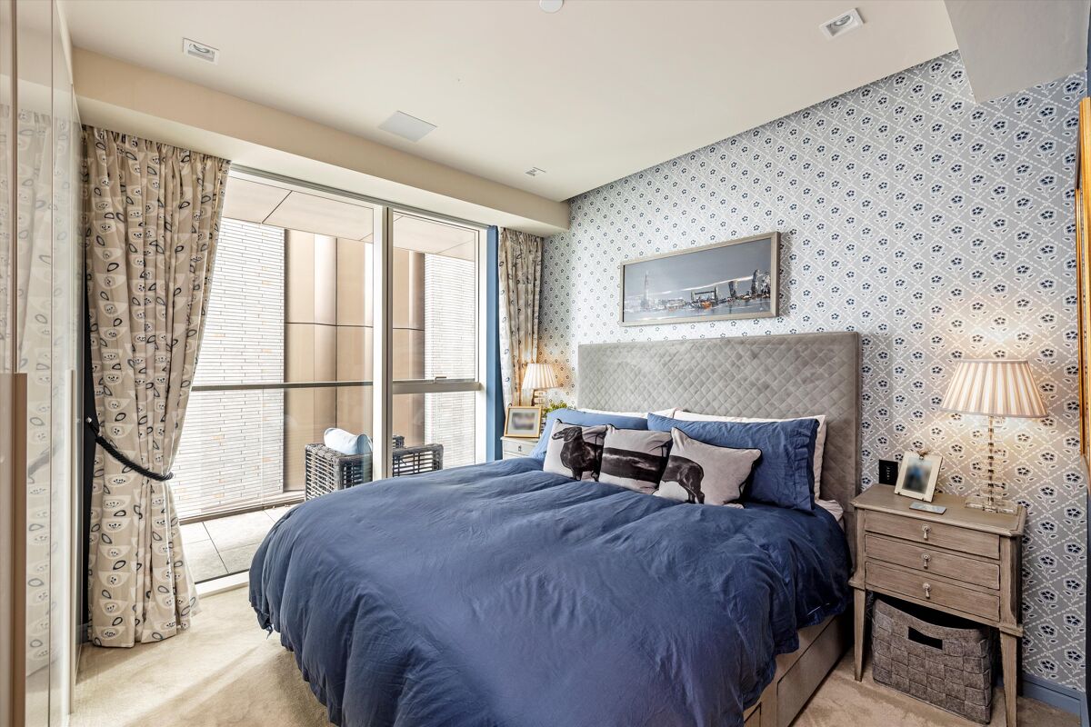 flat for sale in Balmoral House, Earls Way, London, SE1 SBK012258545