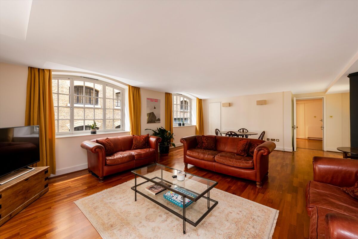 flat for sale in Shad Thames, London, SE1 SBK012272542 Knight Frank