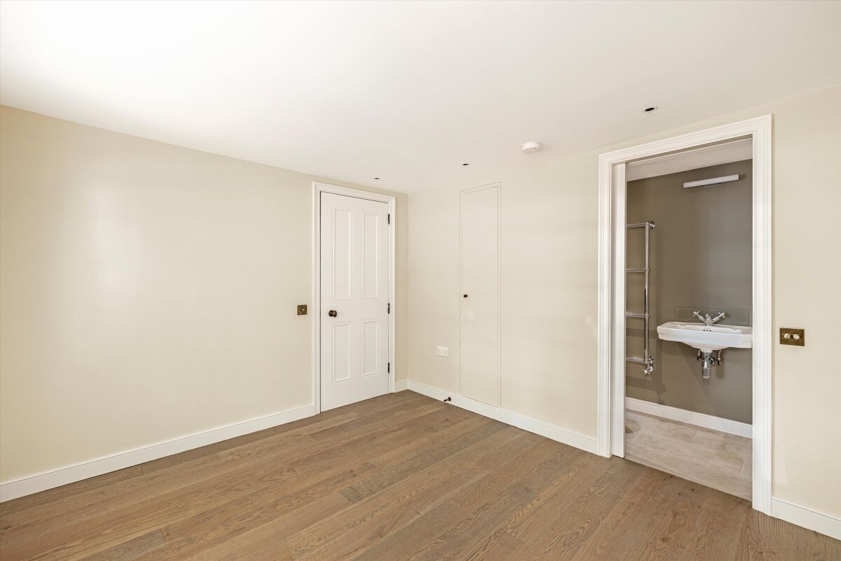 house for sale in West Square, London, SE11 SBK012273810 Knight Frank