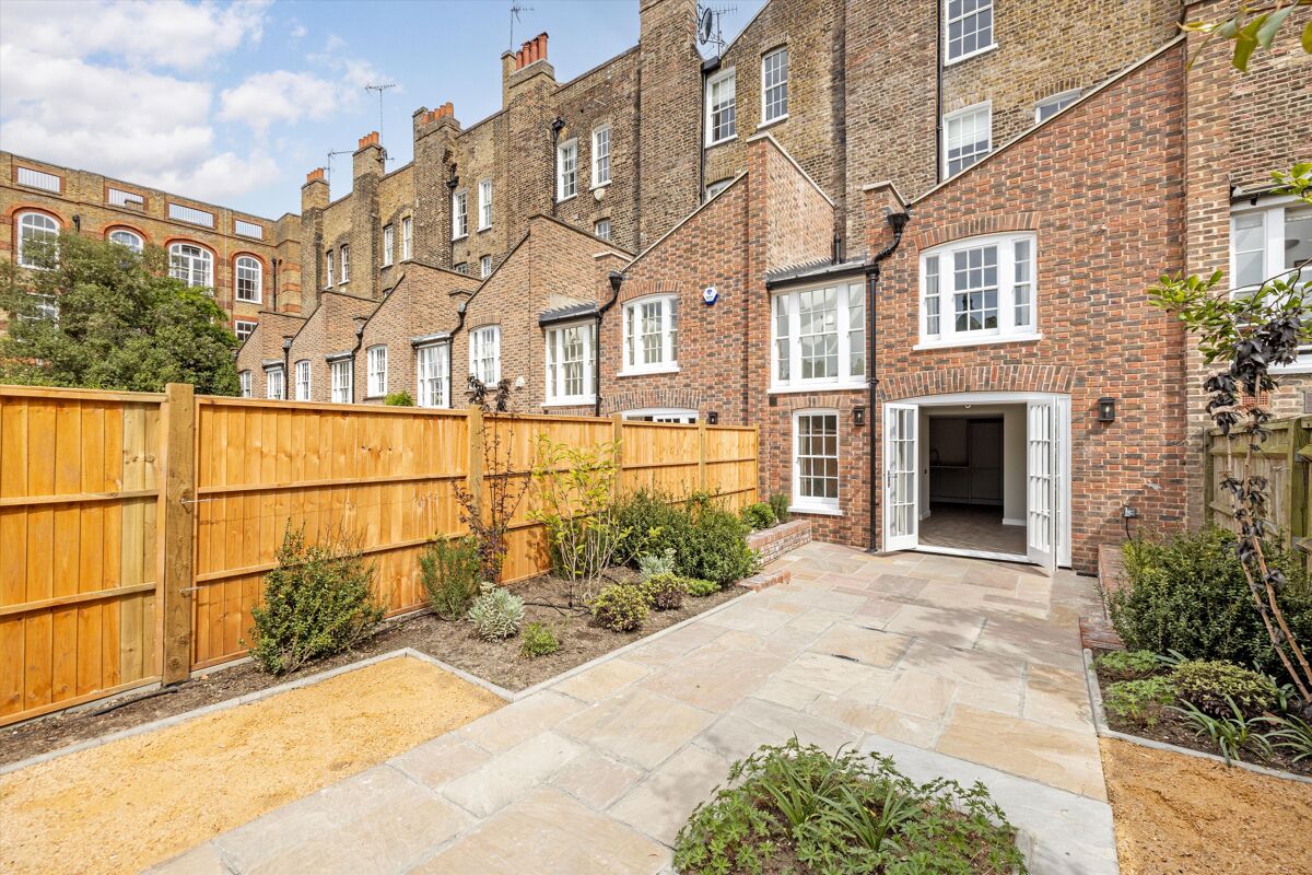 house for sale in West Square, London, SE11 SBK012273810 Knight Frank