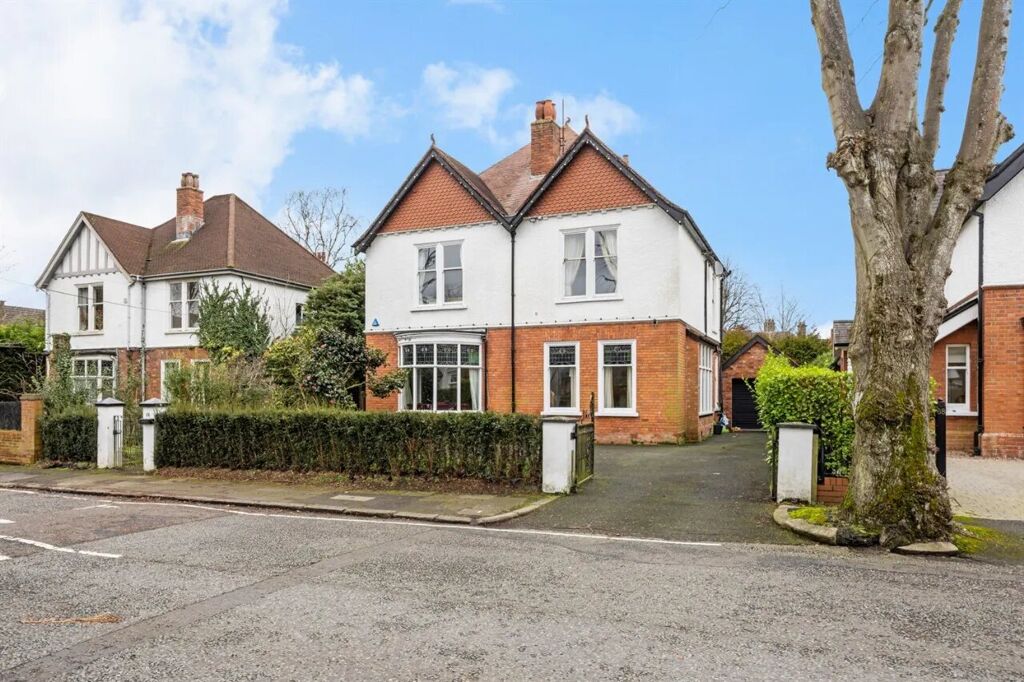 Image of 66 Myrtlefield Park, Belfast, County Antrim, BT9 6NG