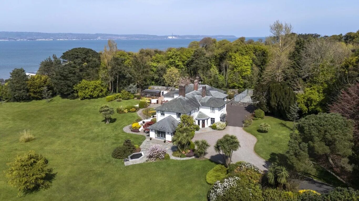 Image of 'Killymard', 17 Circular Road East, Cultra, Holywood, County Down, BT18 0HA