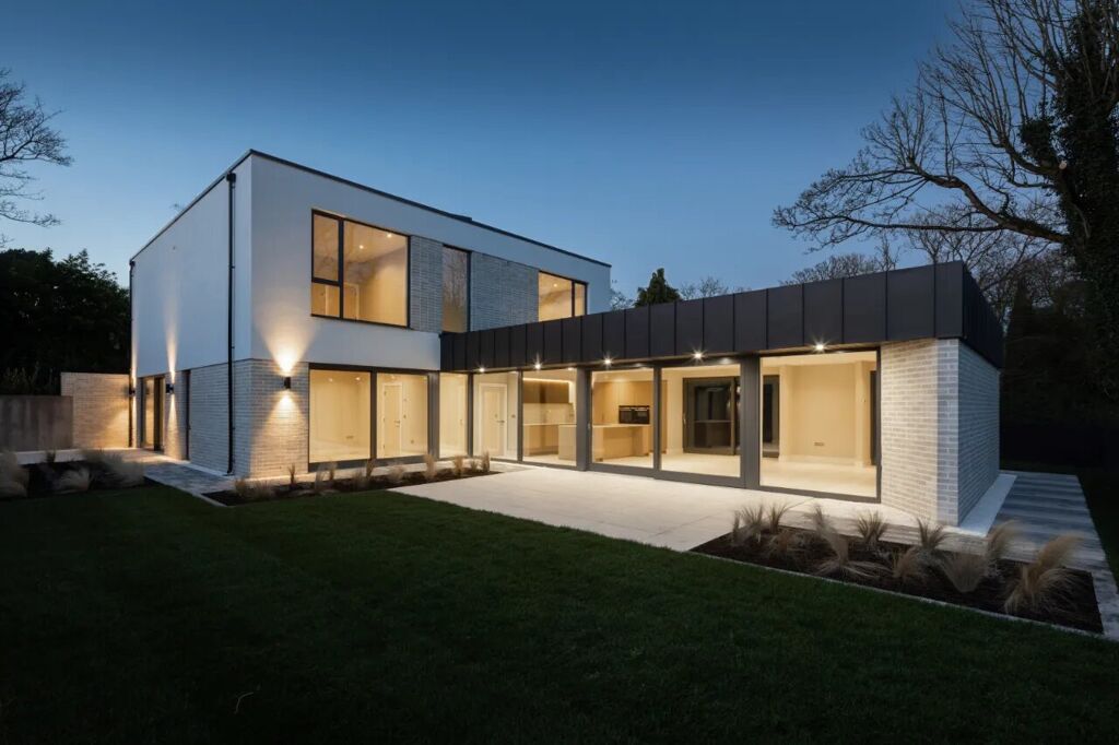 Image of Monad, 7a Glen Road, Cultra, Holywood, County Down, BT18 0HB