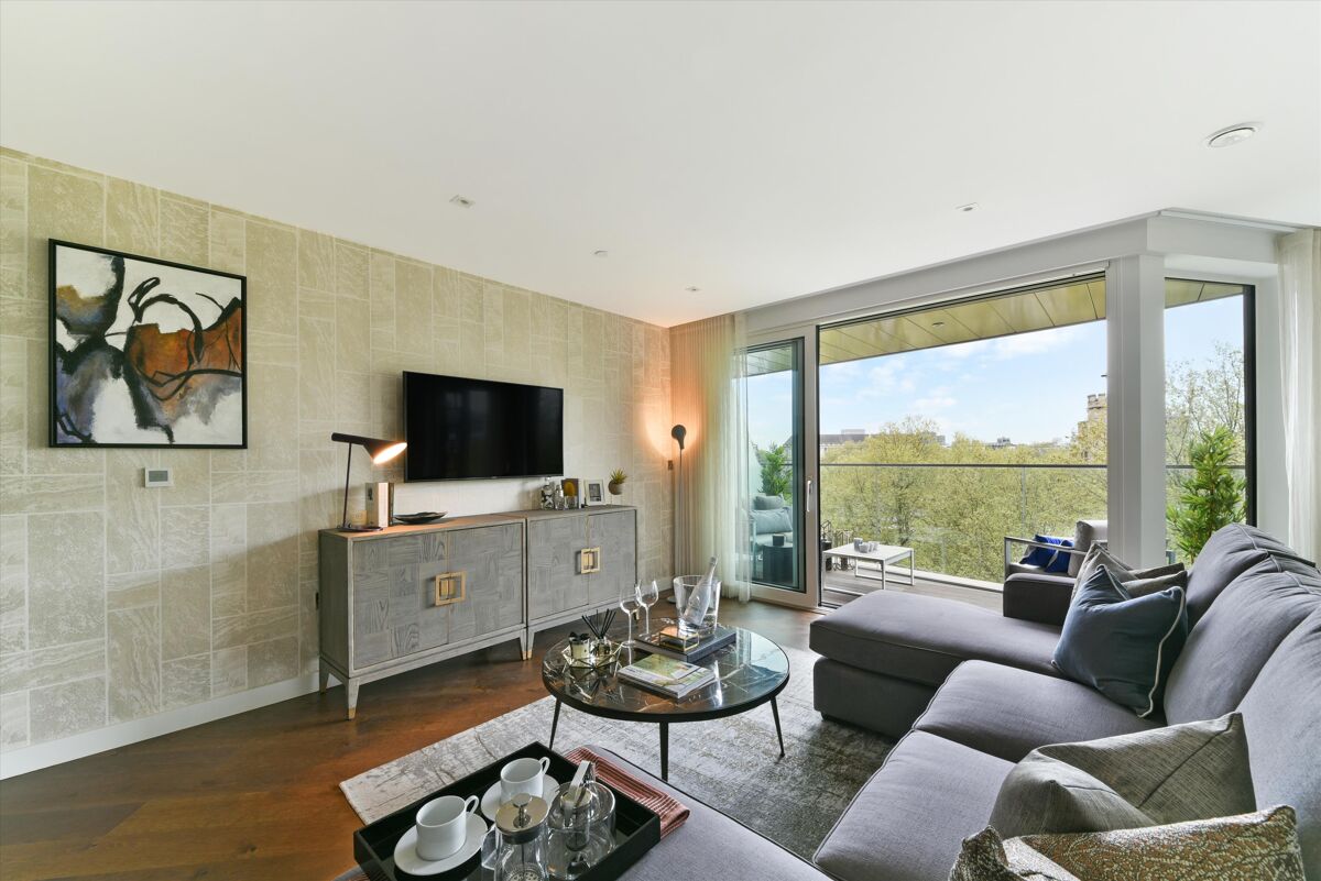 flat to rent in Palace View, 1 Lambeth High Street, Lambeth, London