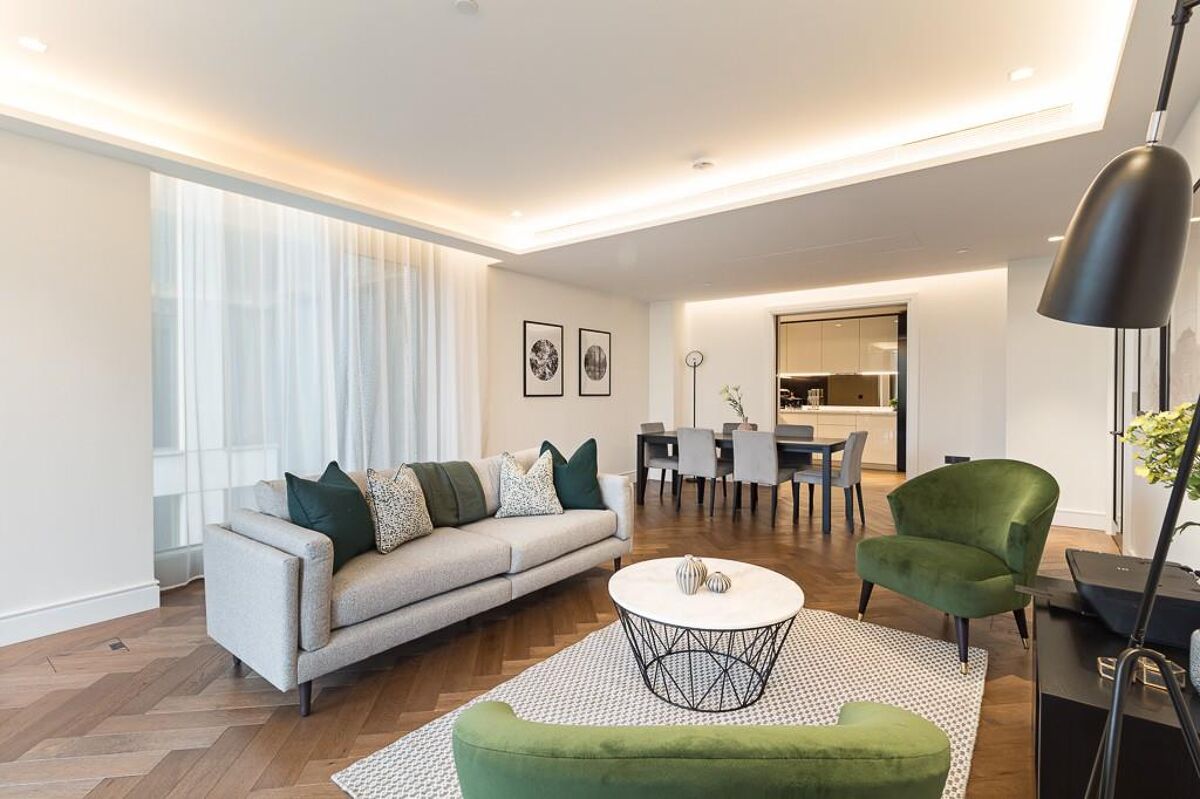 flat to rent in Belvedere Gardens, Belvedere Road, Southbank, London