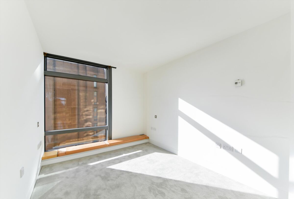 flat to rent in Albert Embankment, London, SE1 SBQ012268851 Knight