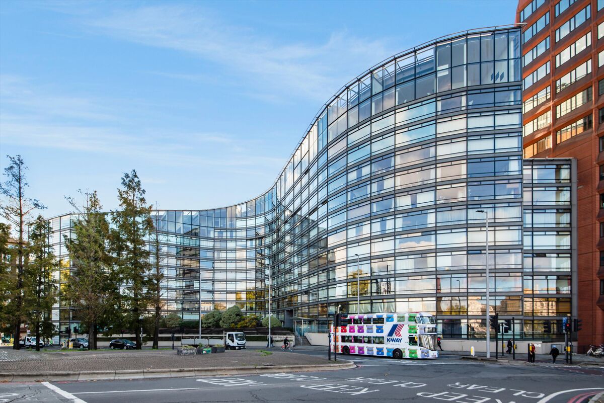 flat to rent in Albert Embankment, London, SE1 SBQ012268851 Knight