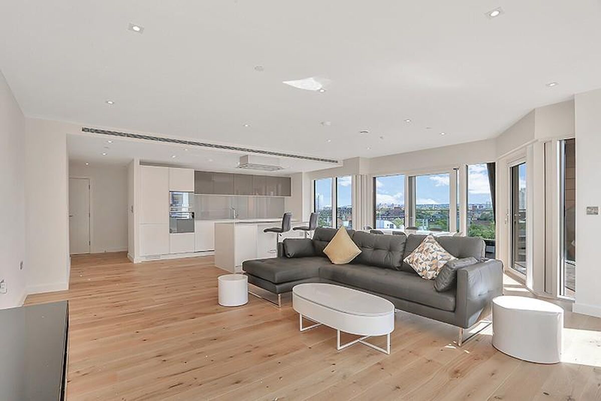 flat to rent in Palace View, Lambeth, London, SE12 SBQ012337301