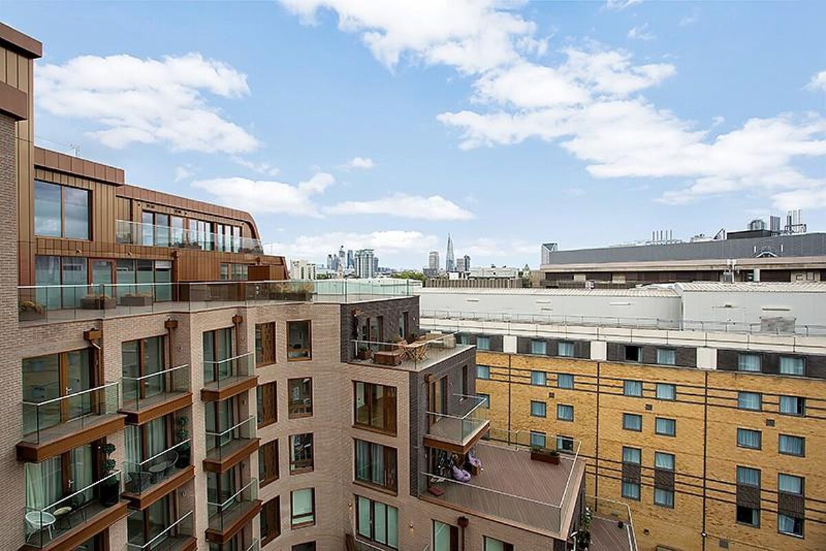 flat to rent in Palace View, Lambeth, London, SE12 SBQ012337301