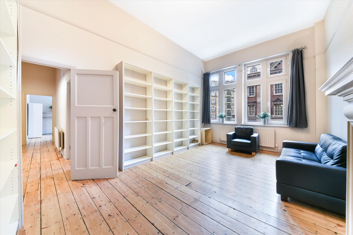 flat to rent in Tower Bridge Road, London, SE1 SBQ012424417 Knight