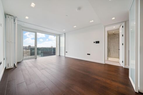 Picture of 2 bedroom flat for rent.