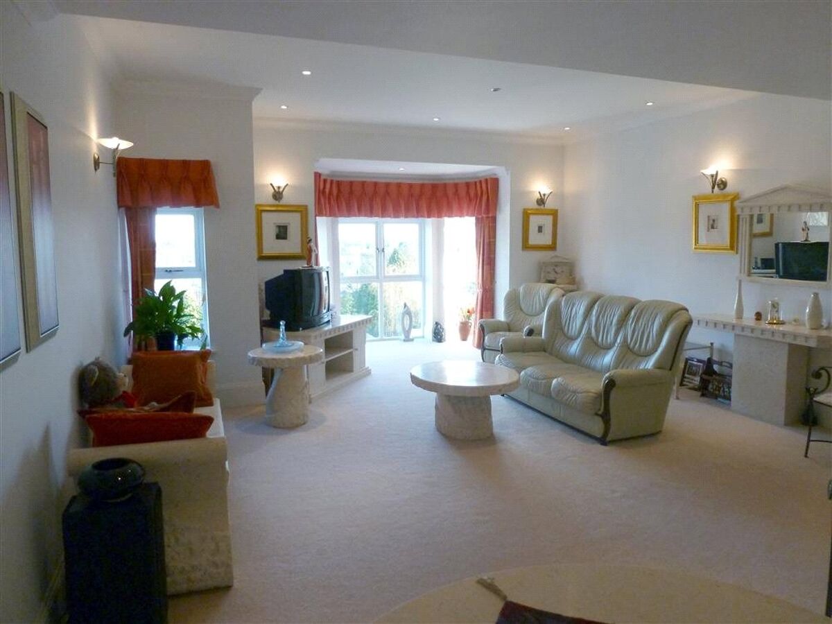 flat for sale in Royal Court Apartments, 66 Lichfield Road, Four Oaks