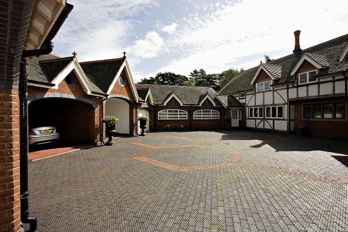 house for sale in Park Manor, Newton Solney, BurtonOnTrent