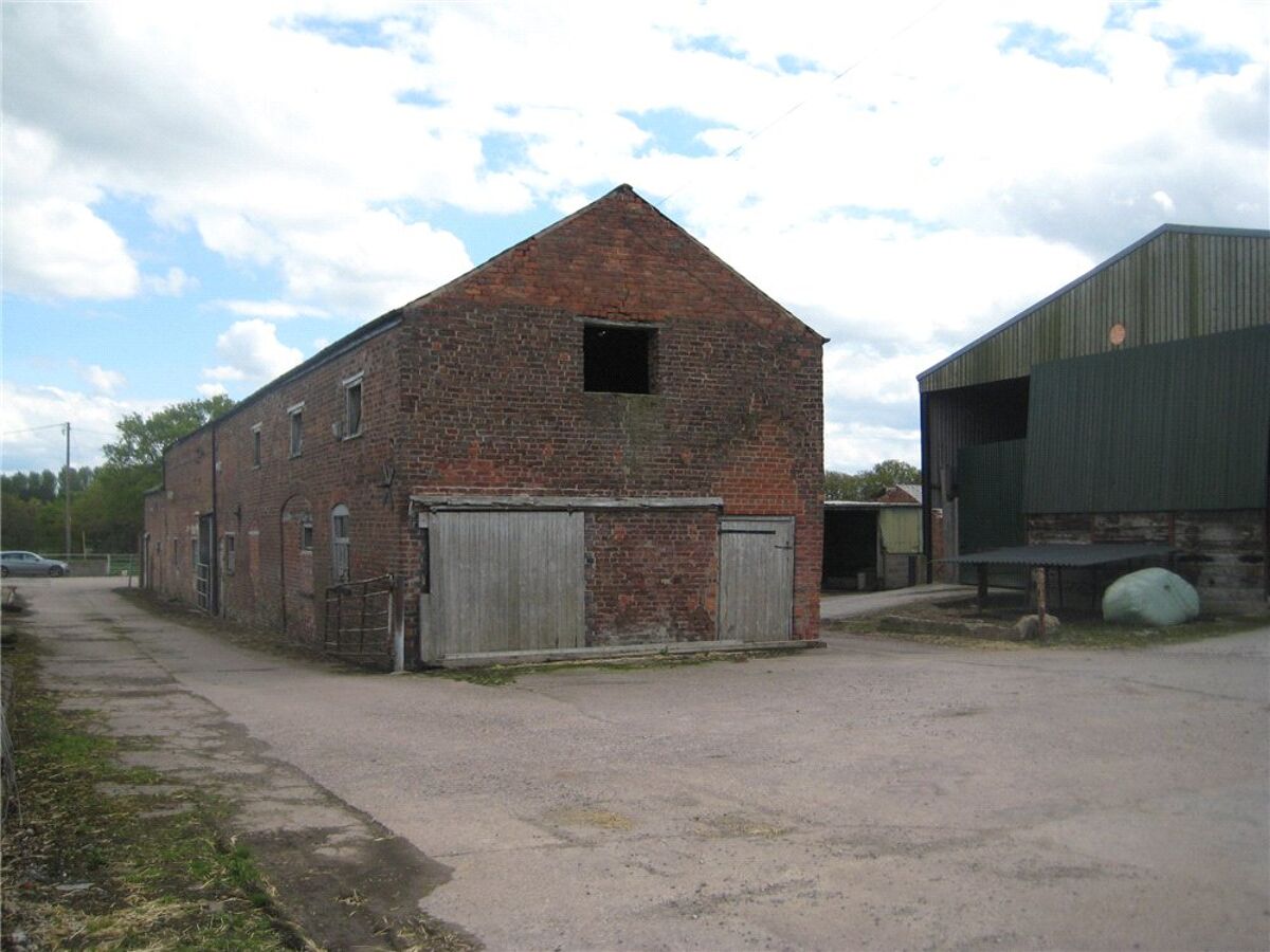 house for sale in Smoker Hill Farm, Chester Road, Plumley, Knutsford