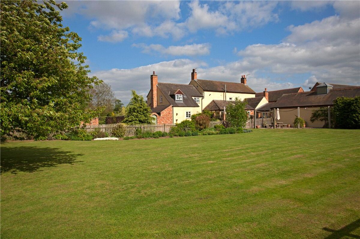 house for sale in Brook End Farm, Brook End, Hurley, Atherstone
