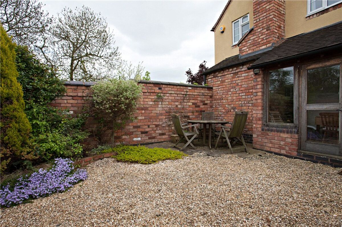 house for sale in Brook End Farm, Brook End, Hurley, Atherstone