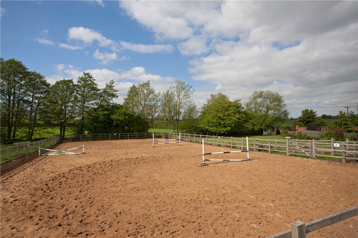 house for sale in Brook End Farm, Brook End, Hurley, Atherstone