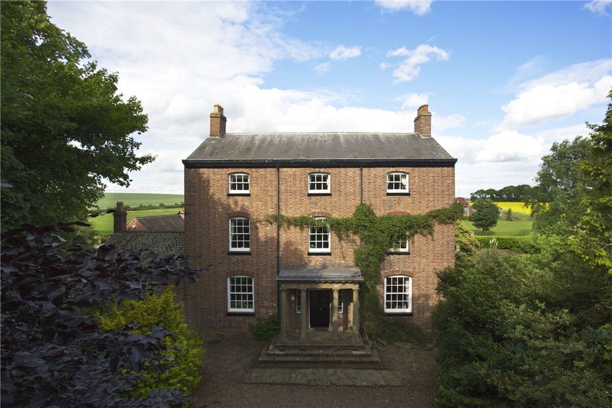 house for sale in Upfields Farm, Elford Road, Tamworth, Staffordshire, B79 SCO130119 Knight